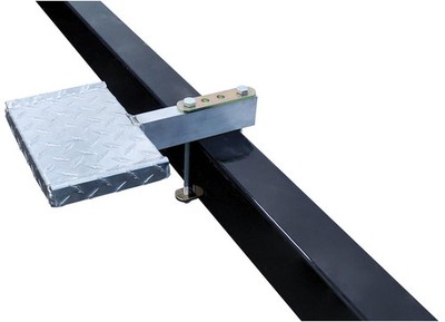 Extreme Max 3006.6859 Heavy-Duty Aluminum Boat Trailer Step - 6'' x 9''