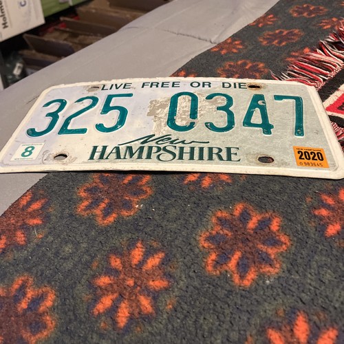 New Hampshire license plate ( Sold As Is)