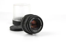 Lens PENTACON  auto 1.8/50 fast lens  Mount M42  Lens DDR  Zenit Praktica 