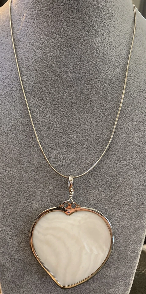 Sajen 925 Checkerboard Abalone Heart Pendant Large Leaf Accent Quality Chain - Image 4 of 4