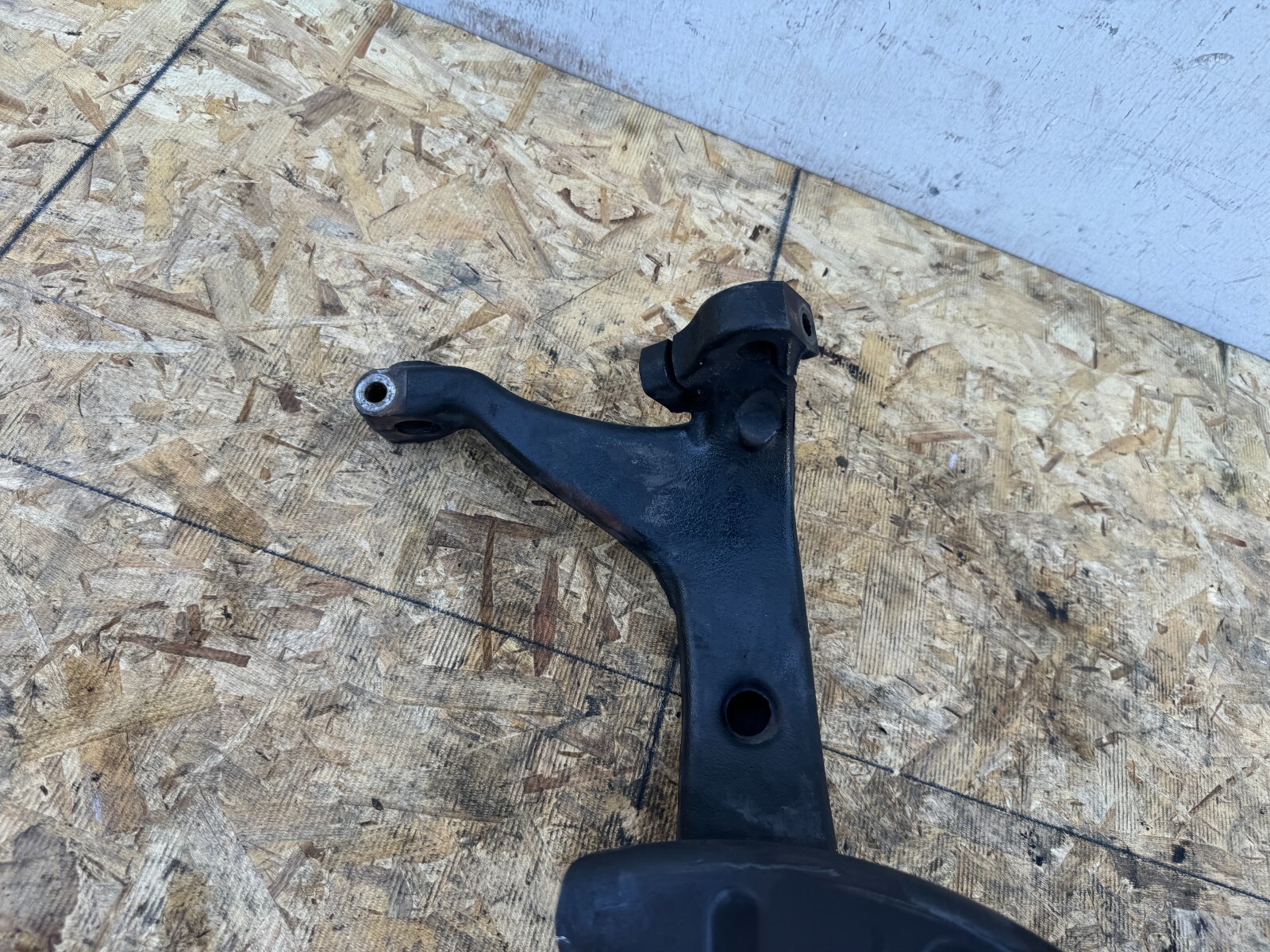 Bentley Flying Spur 2004-2012 FRONT+RIGHT Steering knuckle