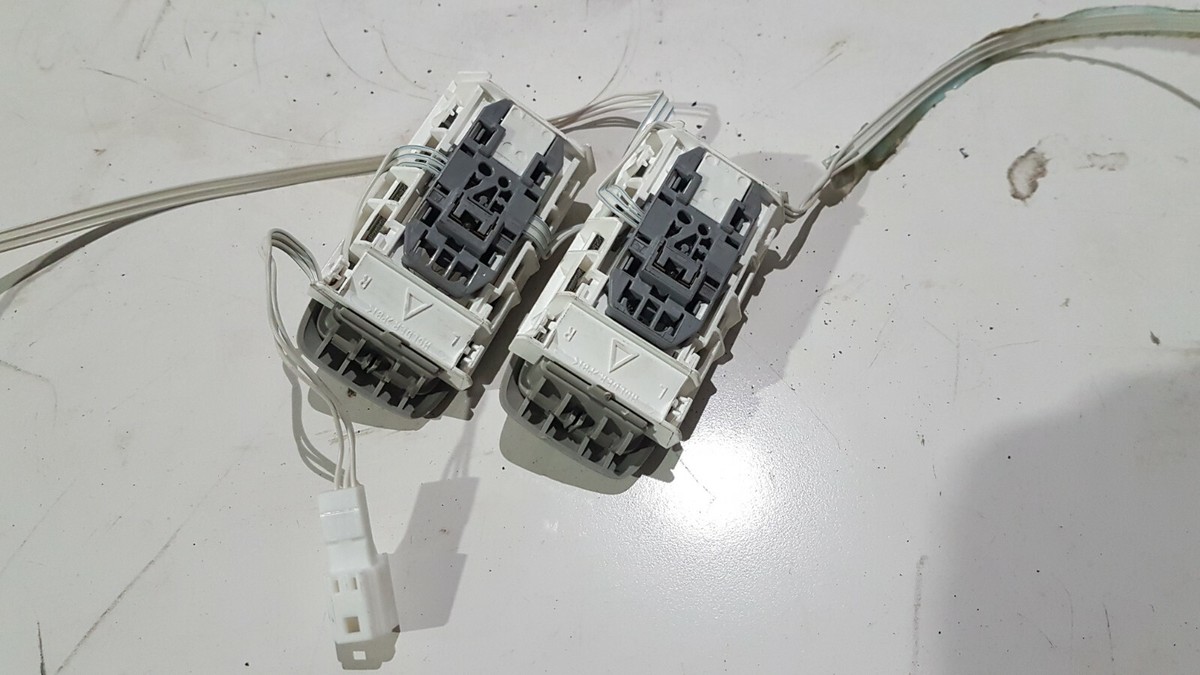 2014-2021 NISSAN X-TRAIL T32 ROOF READING LAMP REAR 264604BA1A OEM