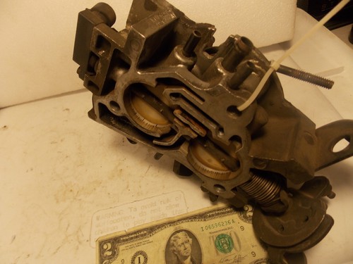 Rochester TBI Throttle Body 17092146 Chevrolet Chevy GMC Truck Van 350 5.7L 1992 - Picture 10 of 13