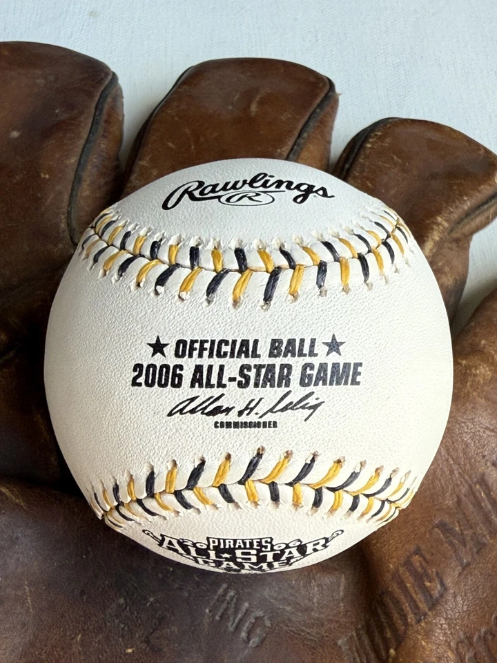 Lance Berkman Signed Autographed Official 2006 All Star Game Baseball - Image 2 of 2