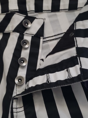 Beetlejuice High Rise Shorts Striped Hot Topic - Picture 5 of 11