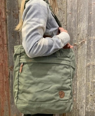Official Fjallraven Totepack G-1000 Green Vacation Computer Bag
