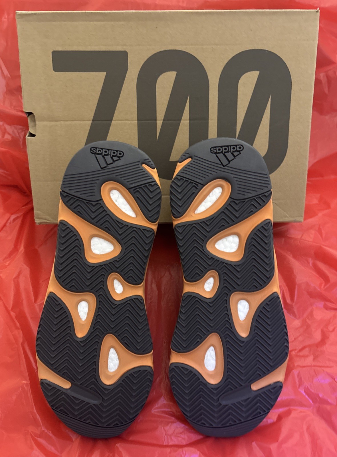 NIB Size 10 - 2021 adidas Yeezy Boost 700 Wash Orange. Brand New!!! thumbnail 2