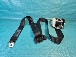 Volkswagen PASSAT B7 2012 Vorne rechts Sicherheitsgurt vorne 3C1857706R VEC5313