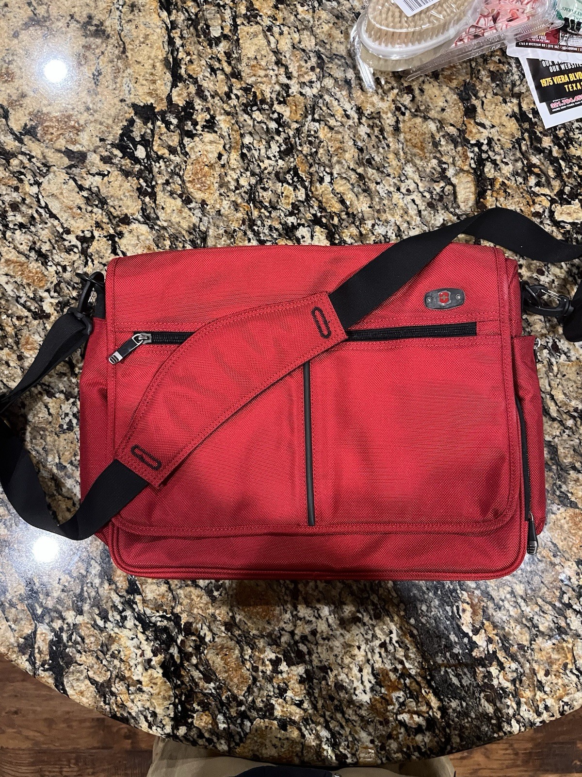 Victorinox Lap Top Messenger Bag Briefcase Cross Body Red/Bl