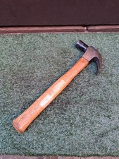 Vintage Stanley 16oz Claw Hammer Nail puller Carpenter Woodworking Tool (#033)