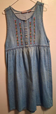 Vtg Premier International Women's Blue Denim Embroidered Button Front Dress M