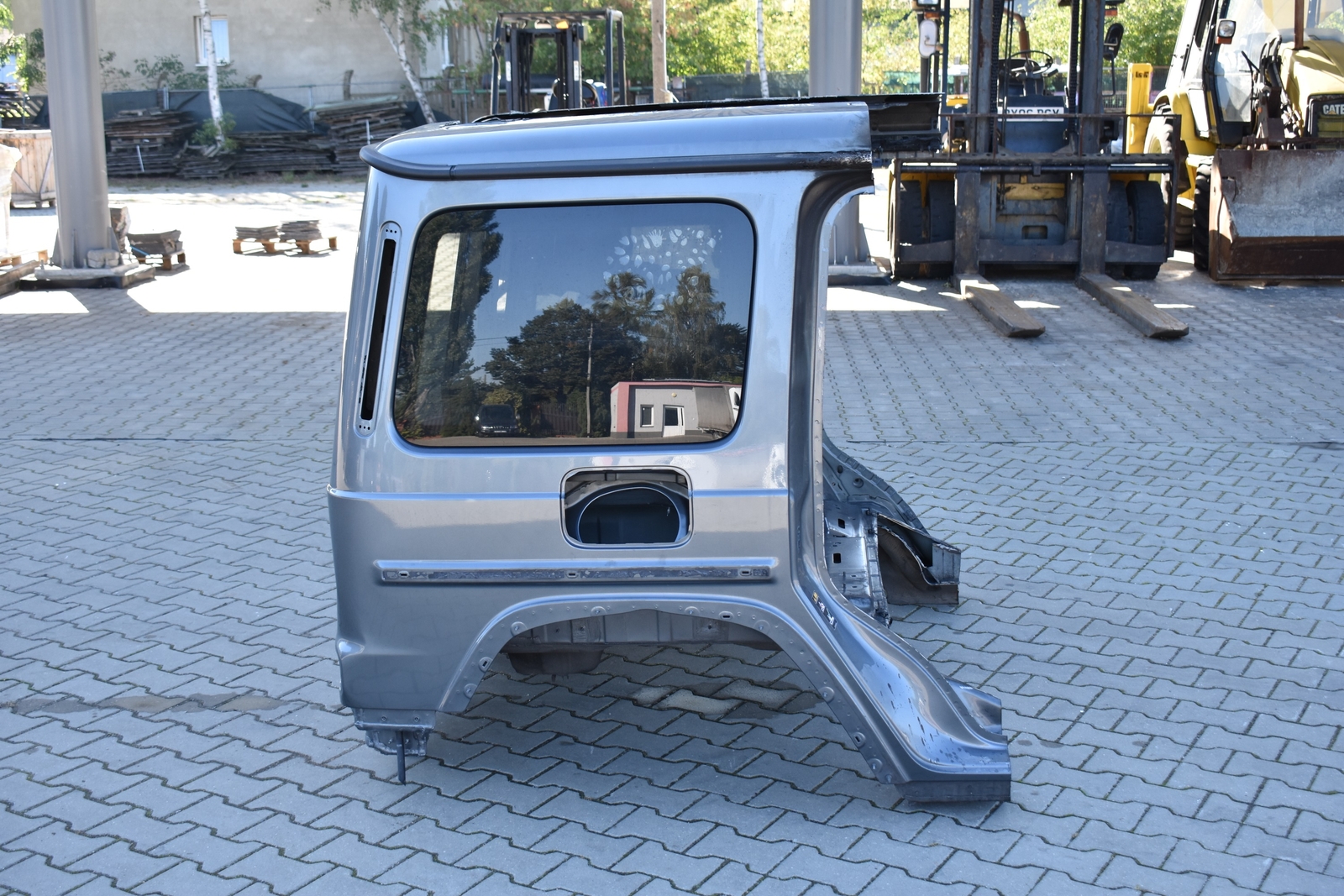 parafango posteriore destro A4636308802 MERCEDES G W464 W463 LIFT 2019 92 722KM