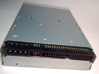 Iomega Z100ATAPI Z100i ZIP 100 drive IDE 40-pin Apple 661-2024