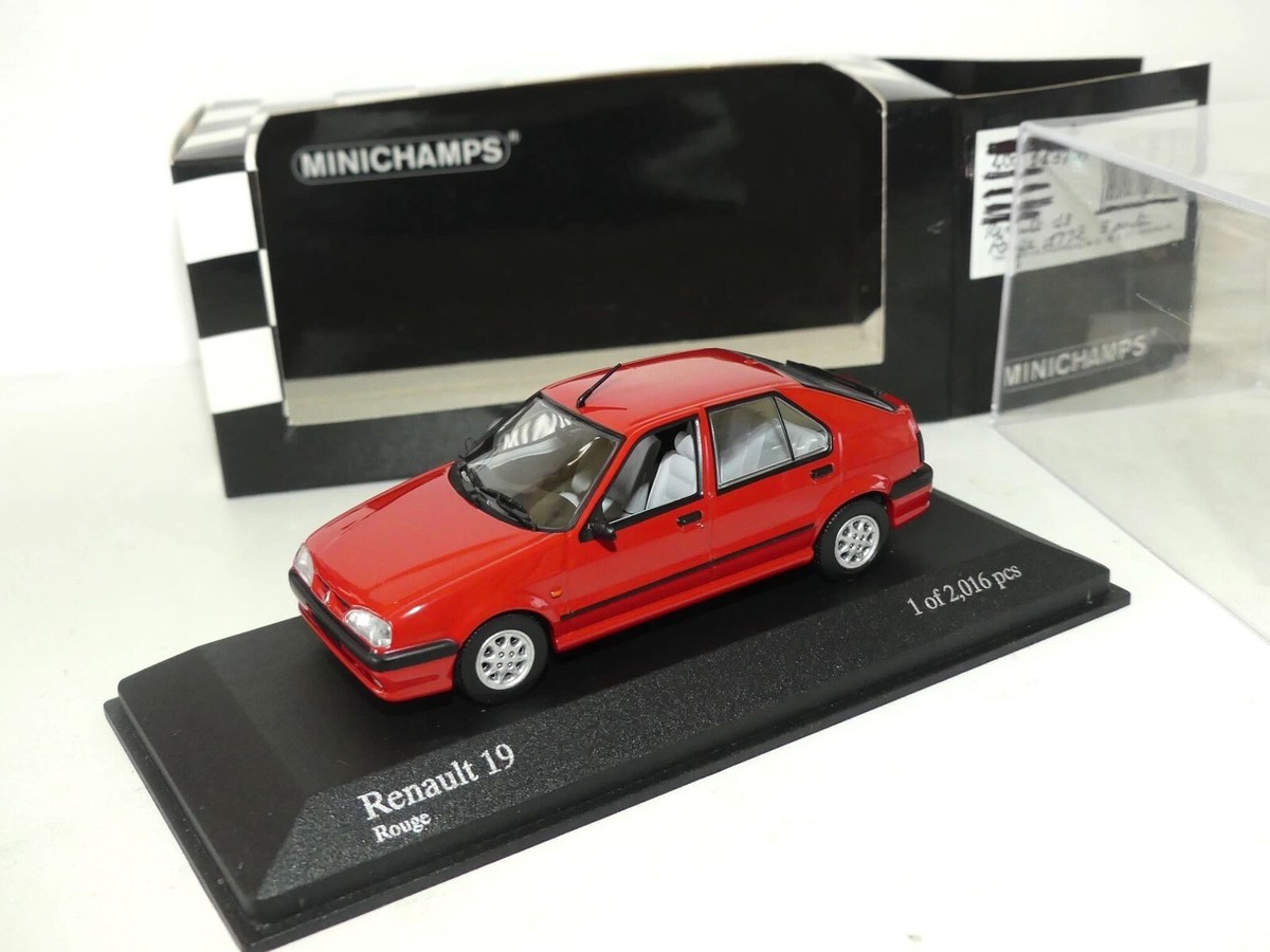 MAXICHAMPS - Renault R19-1995 - 1/43
