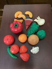 VTG MTK STEP 2, Fisher Price, Little Tikes  REALISTIC Play Food Veggies Lot 1