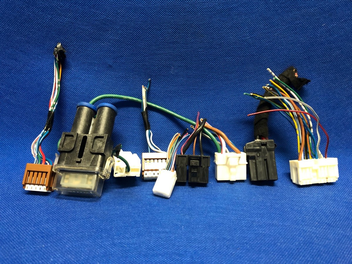 PLUG CONNECTORS 06-10 FRONTIER TITAN IPDM Distribution Relay