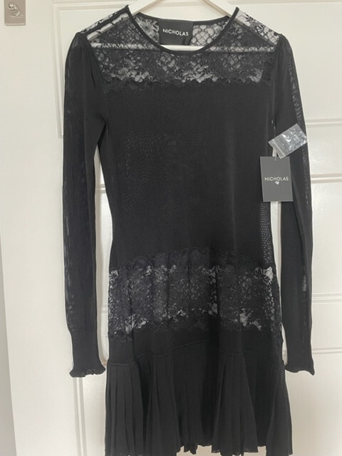 short aline lace dress A Line V Neck Short Champagne Lace Prom Dress, Short Champagne Lace Fo –  abcprom