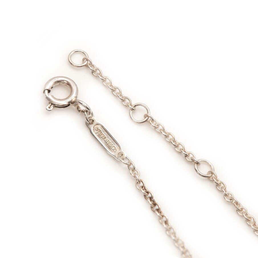 ティファニー　ナローリング ティファニー T ナローリング ホワイトゴールド | Tiffany & Co.