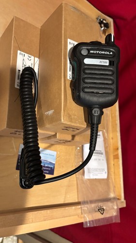 BRAND NEW: MOTOROLA XE500 RSM PMMN4106CBLK. BLACK - Zdjęcie 4 z 7