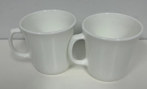 Vintage Corning USA  White Coffee Tea Cup Mugs D-Handle Set Of 2 Microwaveable