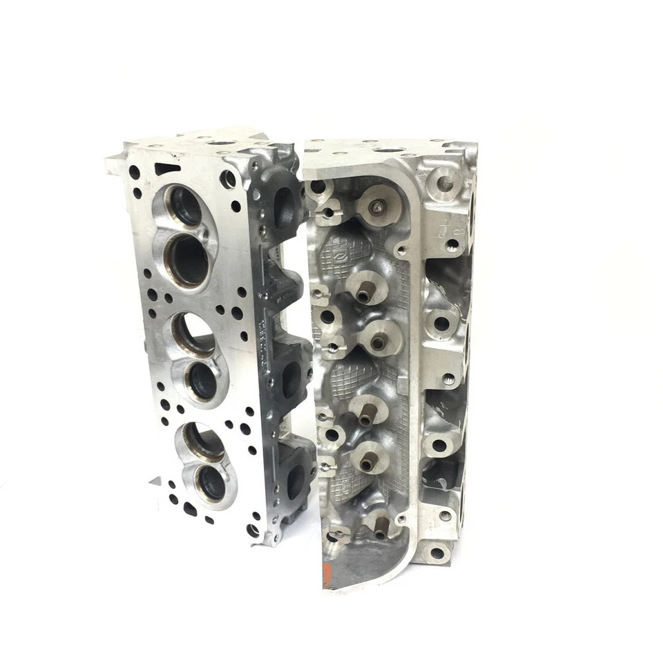 Juego de culatas GM 3,5 L 3,9 L genuinas OEM 12590746 par Foto 2 de 4