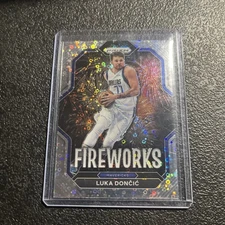 Luka Doncic 2022-23 Panini Prizm #24 Fireworks Fast Break Disco