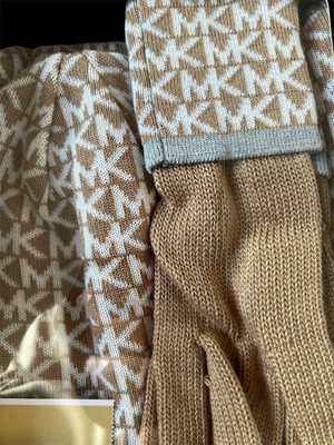 Genuine Michael Kors Camel Cream 3PC Scarf Hat Gloves Set  display picture 1