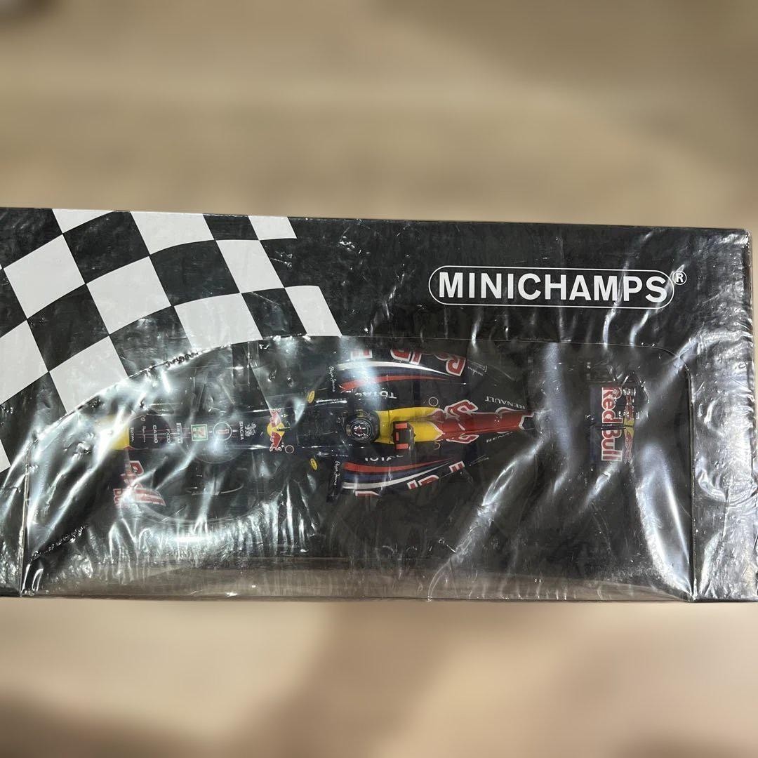 MINICHAMPS 1/18 Red Bull Renault RB6 Sebastian Vettel #5 NEW | eBay