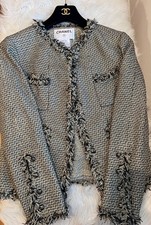 CHANEL 07P TWEED FRINGE TRIM CC LOGO BUTTON JACKET FR40 US8