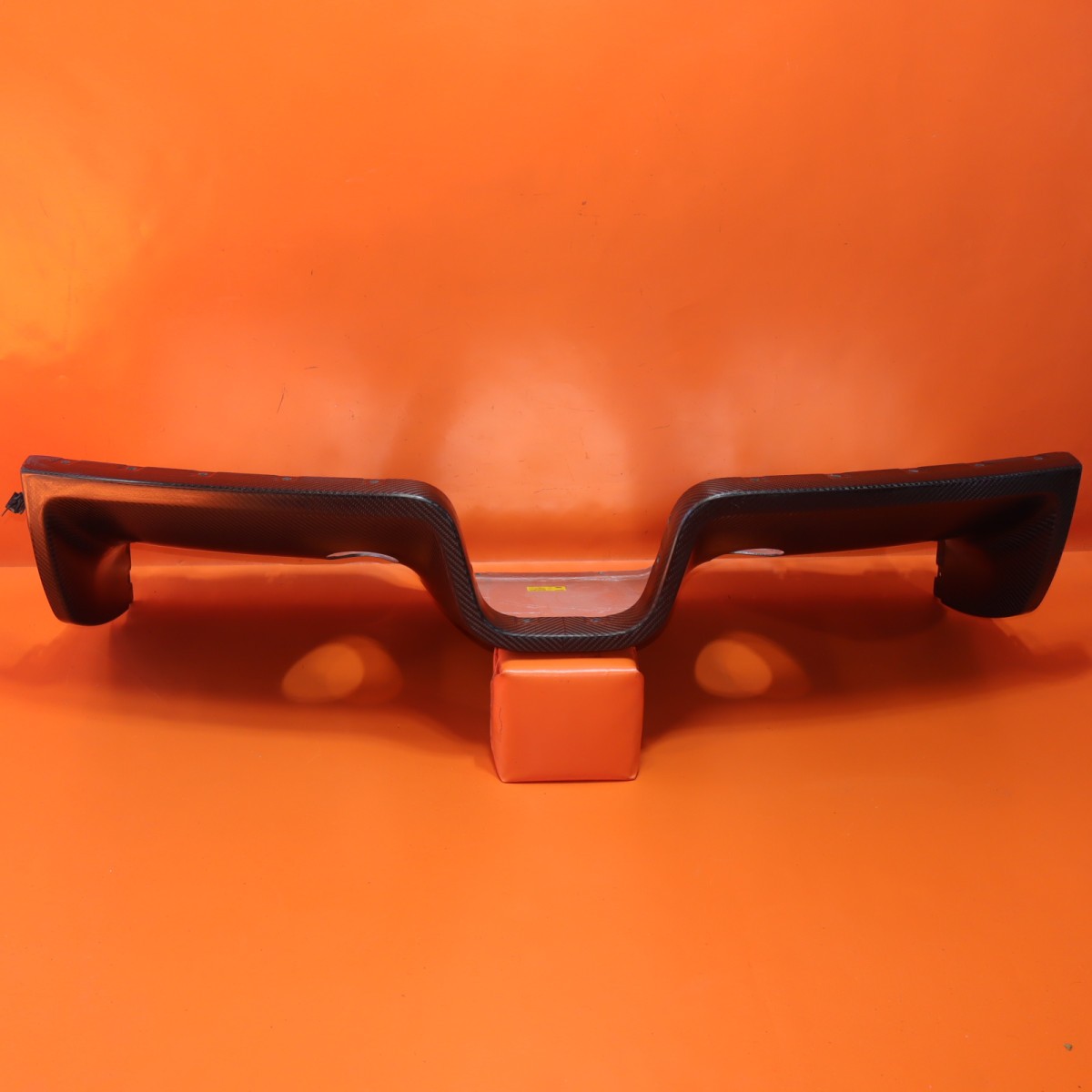 BUGATTI VEYRON REAR BUMPER DIFFUSER 2005-2007 2008 2009 2010 2011 5B0807957H OEM