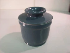 DOWAN Porcelain Butter Crock Farmhouse Rustic Blue