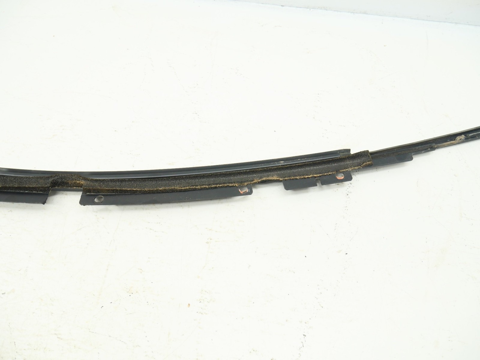 2020-2023 McLaren GT Left Drip Rail Molding Window Trim Seal 22AC904GP OEM