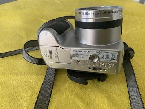 Kodak EASYSHARE Z710 7.1MP Digital Camera - Silver 10 x optical zoom working - Picture 3 of 10
