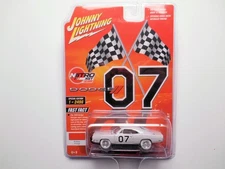 RARE NITRO XGT EXCLUSIVE 1969 DODGE CHARGER R/T JOHNNY WHITE LIGHTNING CHASE CAR