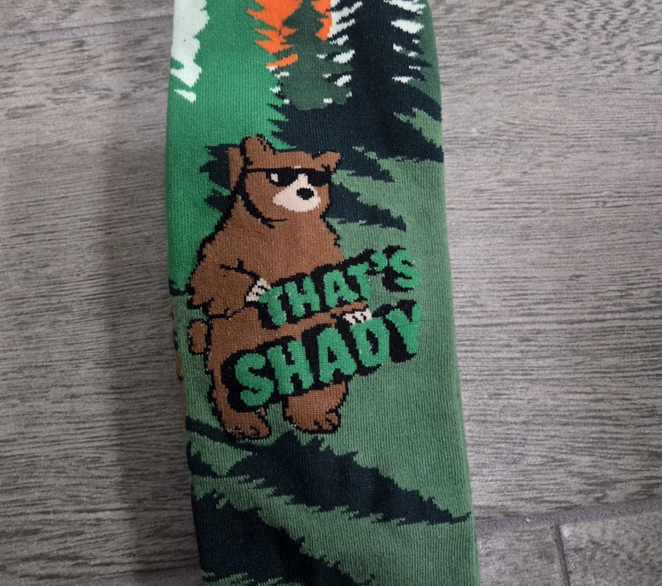 Meias femininas Sock It To Me altura do joelho - Bear Tree THAT'S SHADY (tamanho feminino 5-10) - Imagem 4 de 4