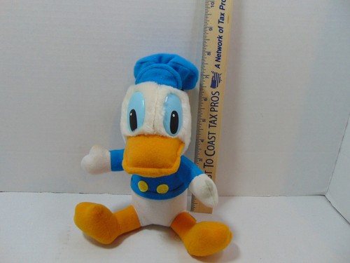 Disney Donald Duck Plush Toy Vtg. 1983 Mickey's Christmas Carol 8" - Picture 9 of 9