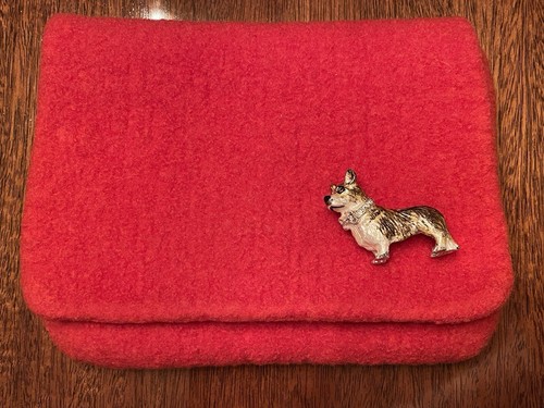 SARAH OLIVER HANDBAG Red Boiled Wool Gold Tone Dog BROOCH Wristlet Clutch Pouch - Picture 7 of 11