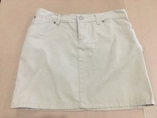 Women's Old Navy tan Khaki Skirt Size 6 May have been worn once