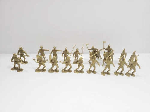 (20) Marx Re-Issue 1/32nd scale Gold Armored Knights & Horses