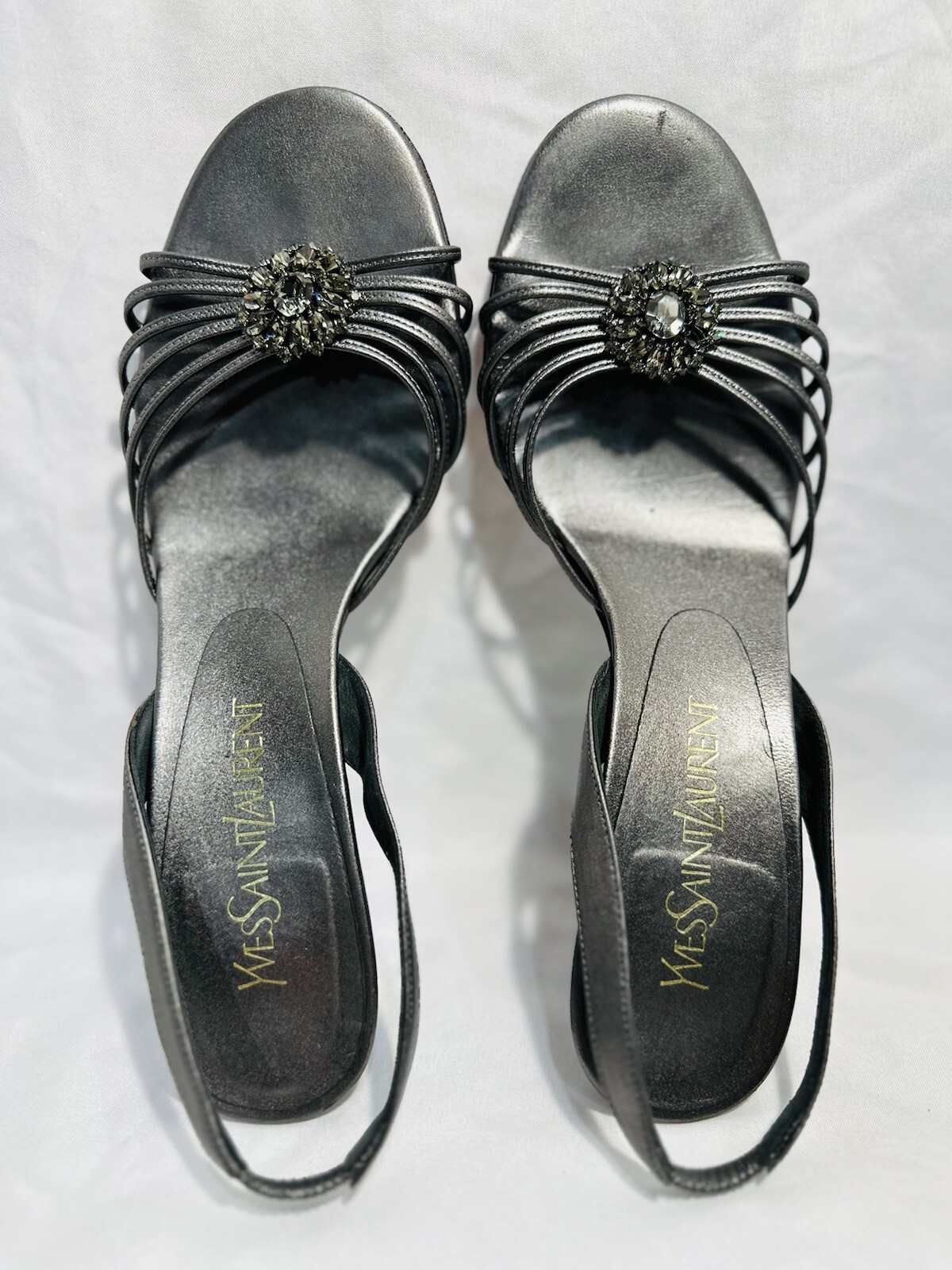 Sandali Slingback Yves Saint Laurent in pelle con cristalli taglia 9 5 M