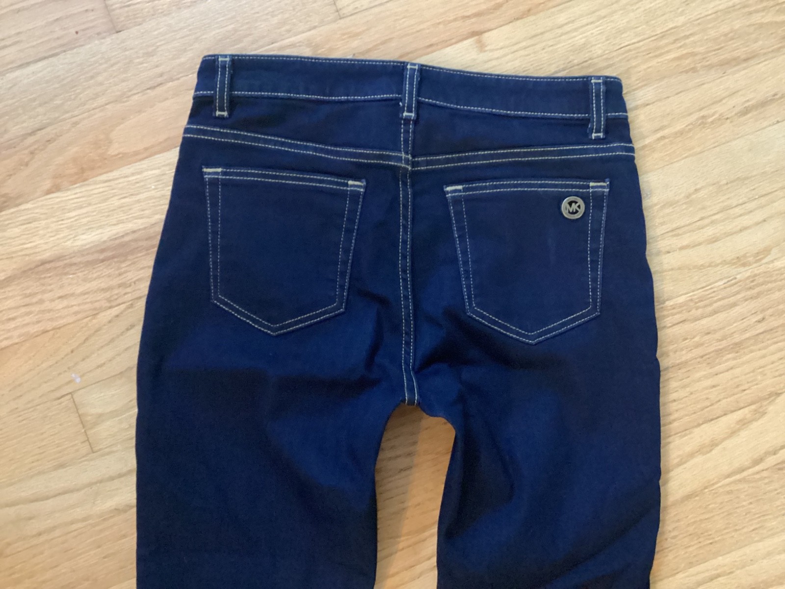 Michael Kors Izzy crop skinny jeans 8 stretchy dark blue  EUC