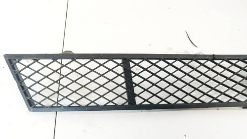 Stoßstangengrill vorne Mitte  BMW 5-Series DE2743772-22