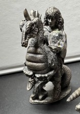 Myth & Magic - 3029 The Dragon Rider - Rare Tudor Mint M2 Heroine Horse Crystal