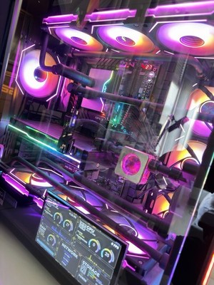 Custom Built WaterCooled Gaming PC RTX 4090 /Delidded i9-14900K / EKWB / Lian Li