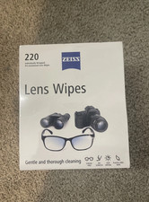 ZEISS Lens Wipes, 220 Count - Pre-Moistened Individually Wrapped Cleaning Cloths
