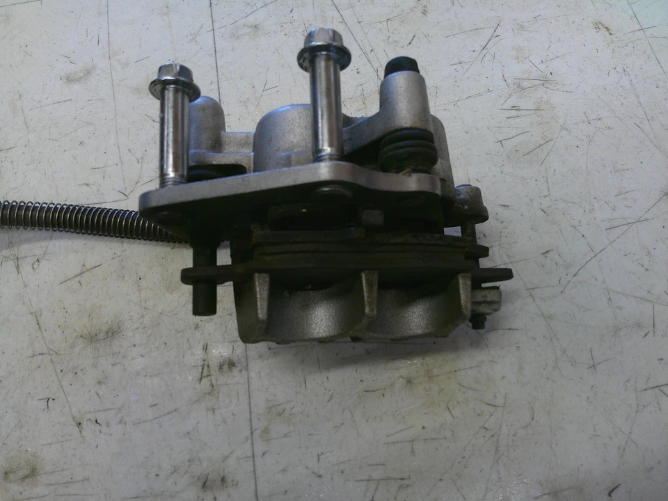 2005-2008 Kawasaki Vulcan 1500 VN1500 front brake caliper - Image 3 of 4