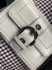 Vintage COACH White Leather Silver Buckle Slim ID/Credit Card Wallet