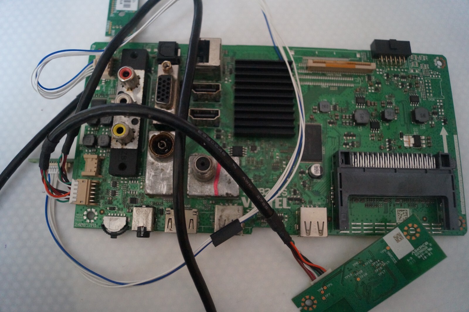MAIN BOARD 17MB211S 23527126 FOR 32"" TOSHIBA 32W3863DB , VES315WNDL-2D-N23