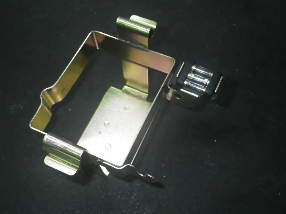 PORTAFUSIBLES HONDA SL100 SL125 SL175 TL125 TL200 XL100 XL125 XL350 (SOLO GOMA) Foto 2 de 3