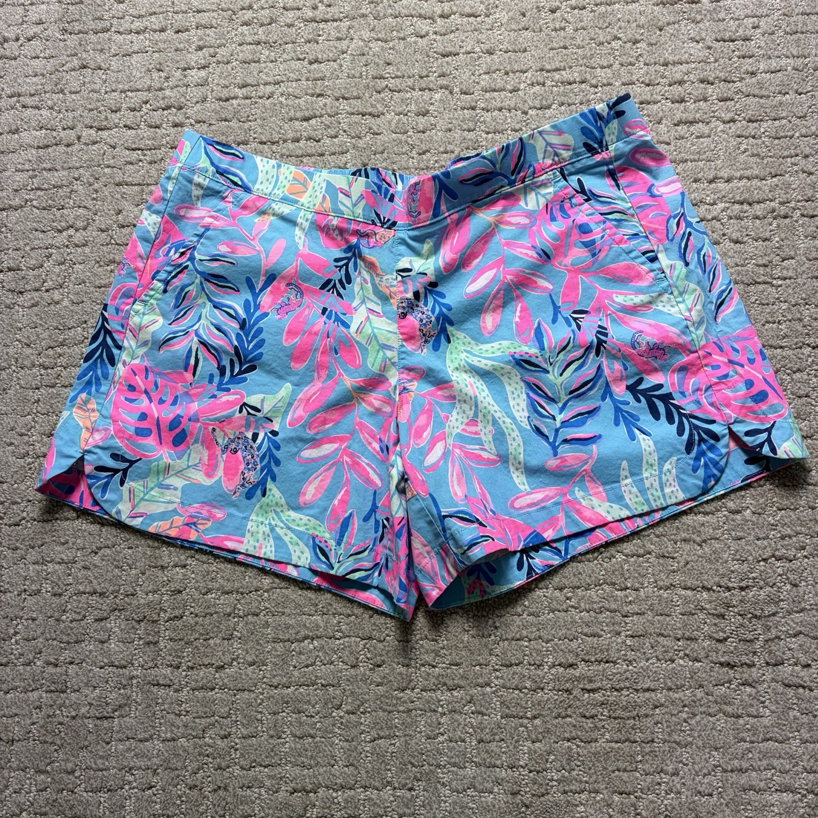 Lilly Pulitzer Shorts Womens Medium Pink Blue Ocean View Beach Pockets Casual